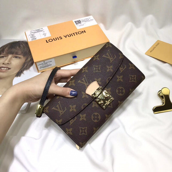 Louis Vuitton S Lock wearable wallet