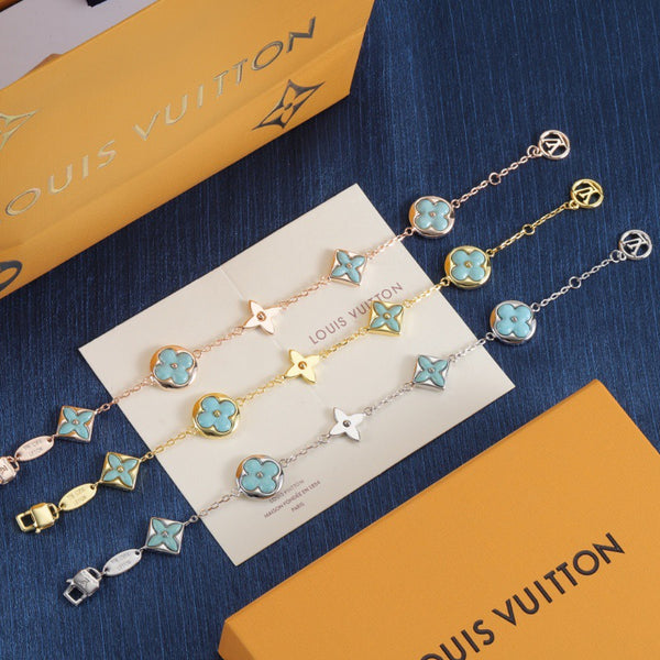 Louis Vuitton bracelet motifs