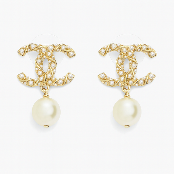 Chanel gold vine pearl dropped earrings