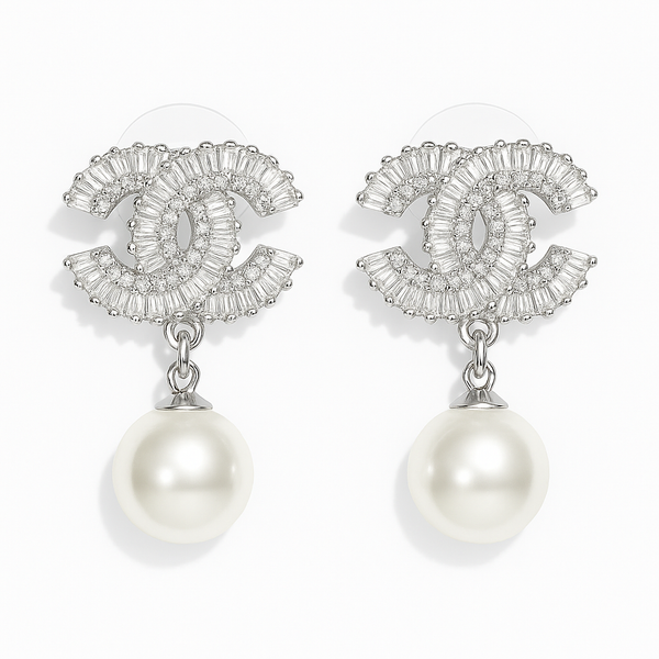 Chanel pearl dropped earrings